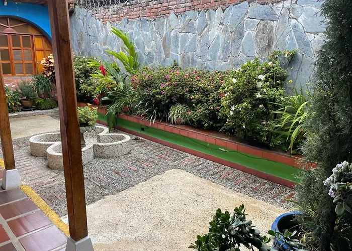 Hotel Alcarraza